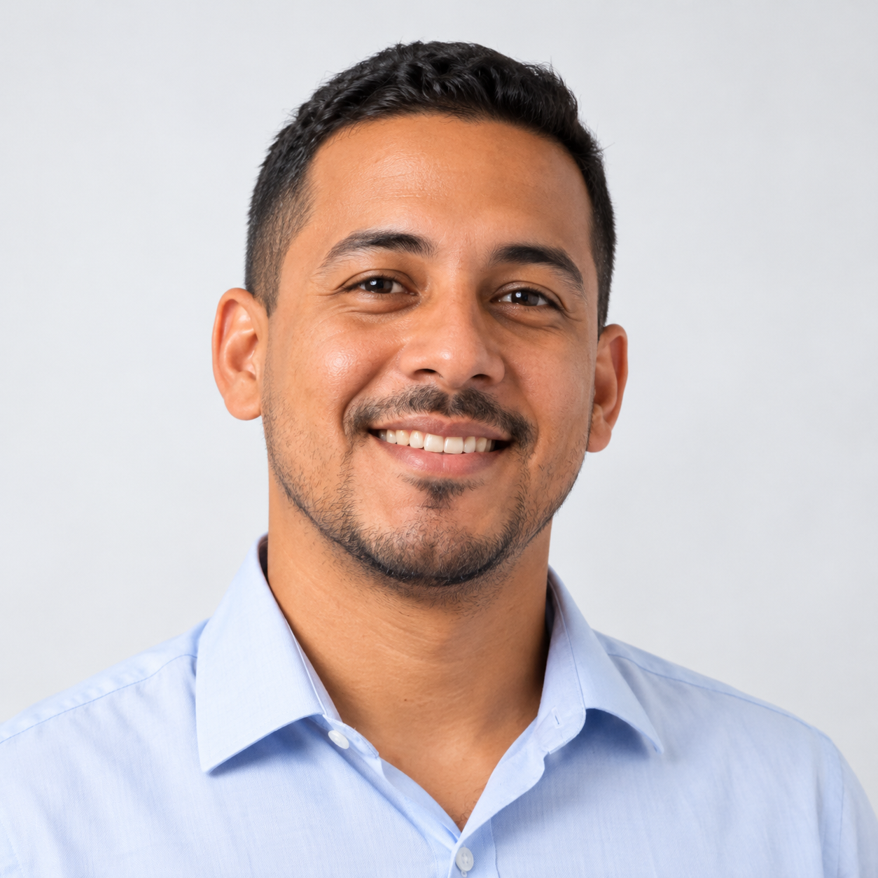 Yhorby Matías Heredia Severino